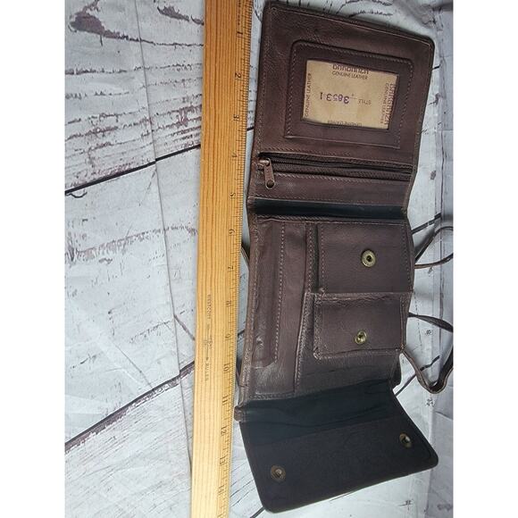 Barganza Genuine Leather Crossbody Tri Fold Wallet - Picture 8 of 11